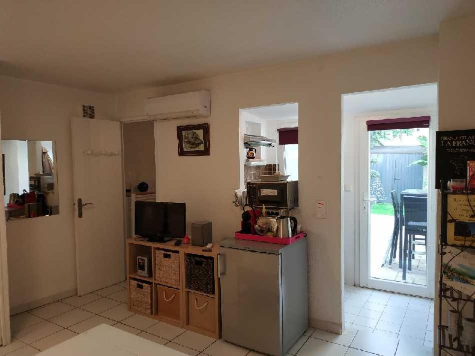 Studio Tout A Pieds Sanary-sur-Mer Exterior photo