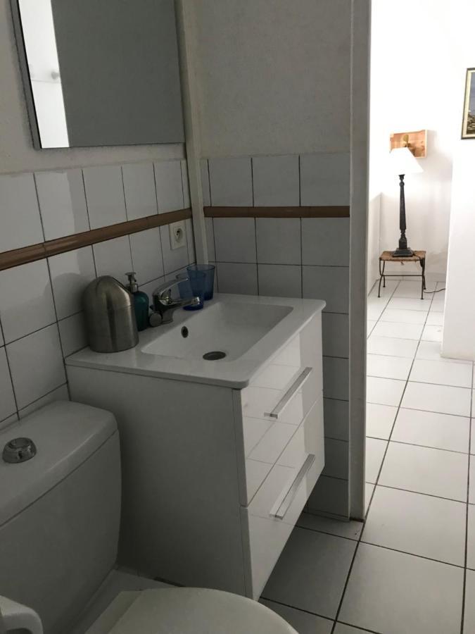 Studio Tout A Pieds Sanary-sur-Mer Exterior photo